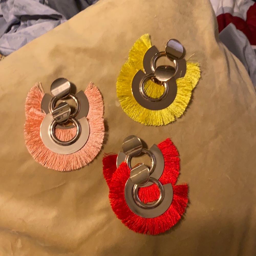 Fringe earrings/posts